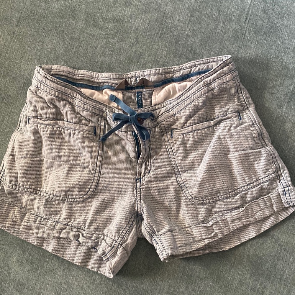 The north face striped shorts